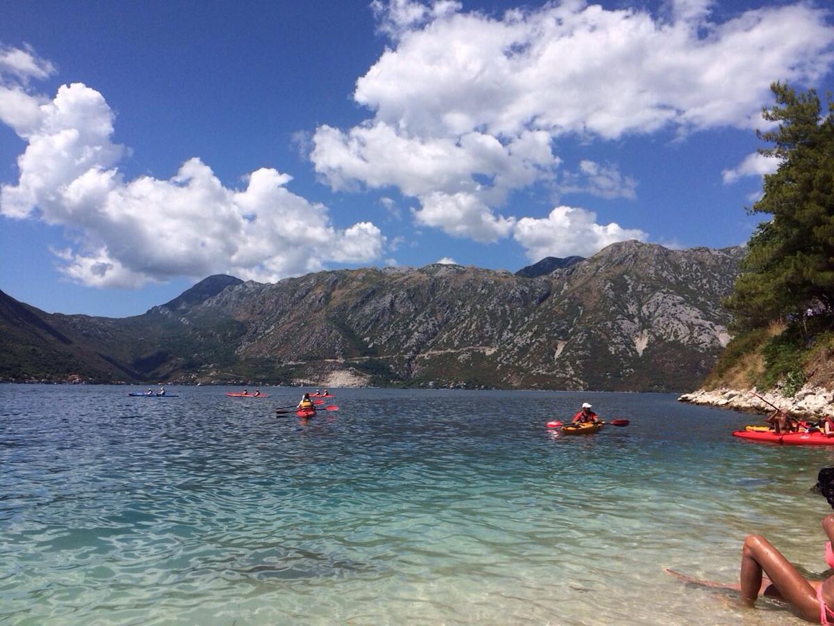 Be Happy In Perast Apartment Exterior photo